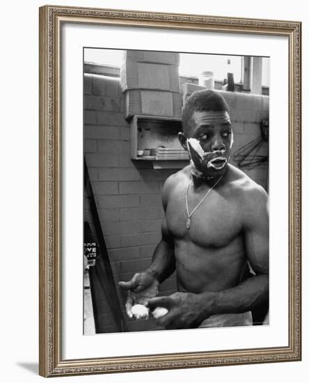 Baseball Player Willie Mays Shaving in the Locker Room-John Dominis-Framed Premium Photographic Print