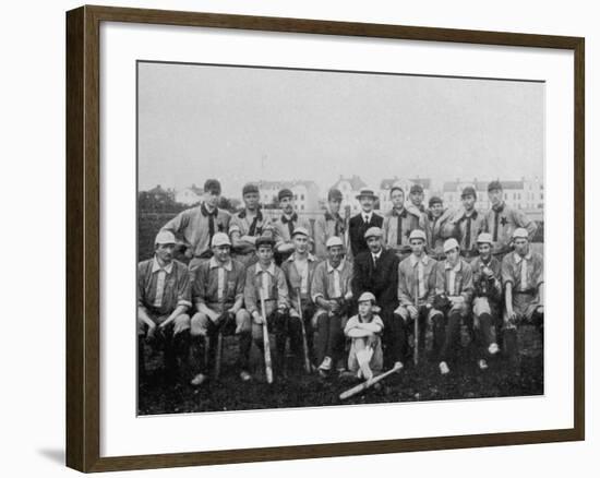 Baseball Team Photograph-null-Framed Photographic Print