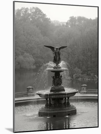 Bathesda Fountain Small-Chris Bliss-Mounted Photographic Print