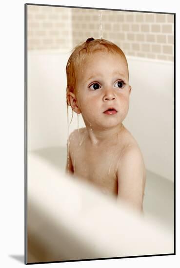 Bathing Child-Ian Boddy-Mounted Photographic Print