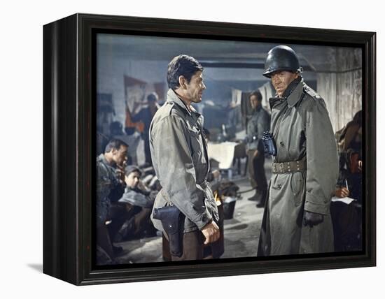 BATTLE OF THE BULGE, 1965 directed by KEN ANNAKIN Charles Bronson and Henry Fonda (photo)-null-Framed Stretched Canvas