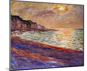 Beach at Pourville, Sunset, 1882-Claude Monet-Mounted Giclee Print