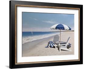 Beach Bum-Zhen-Huan Lu-Framed Giclee Print