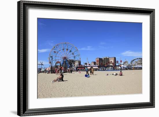 Beach, Coney Island, Brooklyn, New York City, United States of America, North America-Wendy Connett-Framed Photographic Print