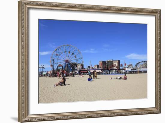 Beach, Coney Island, Brooklyn, New York City, United States of America, North America-Wendy Connett-Framed Photographic Print