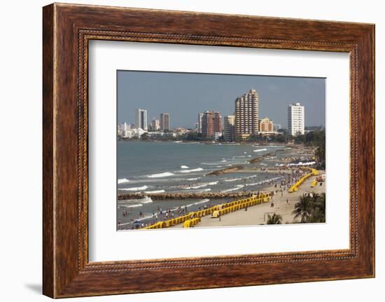 Beach Front, Cartagena, Atlantico Province. Colombia-Pete Oxford-Framed Photographic Print