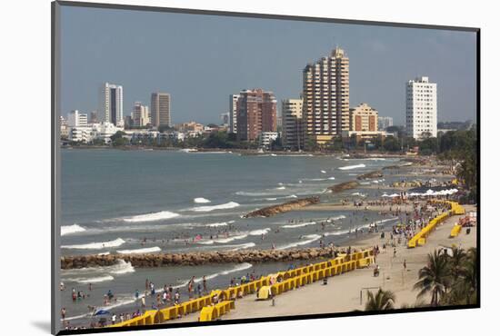 Beach Front, Cartagena, Atlantico Province. Colombia-Pete Oxford-Mounted Photographic Print