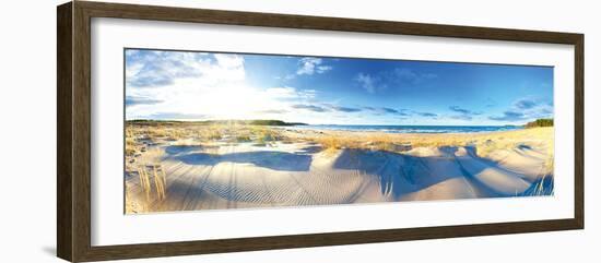 Beach Horizon-Henrik Lund-Framed Giclee Print