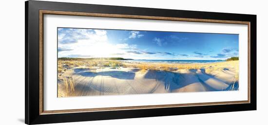 Beach Horizon-Henrik Lund-Framed Giclee Print