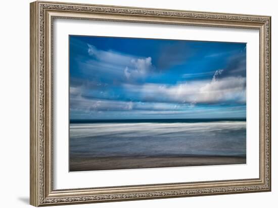 Beach in Motion-Lee Peterson-Framed Photo