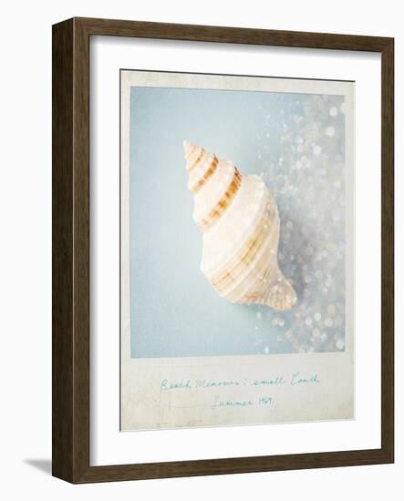 Beach Memories Small Conch-Susannah Tucker-Framed Art Print