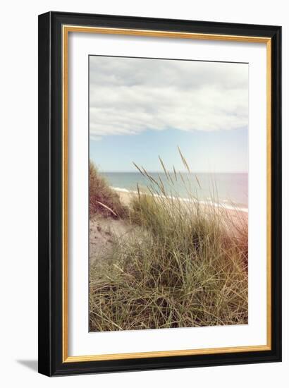 Beach Memories-Sarah Gardner-Framed Art Print