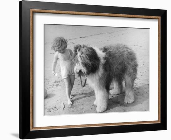 Beach Pals-null-Framed Photographic Print