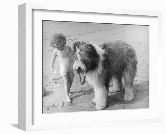 Beach Pals-null-Framed Photographic Print