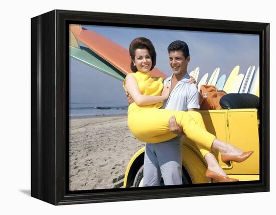 Beach Party-null-Framed Stretched Canvas