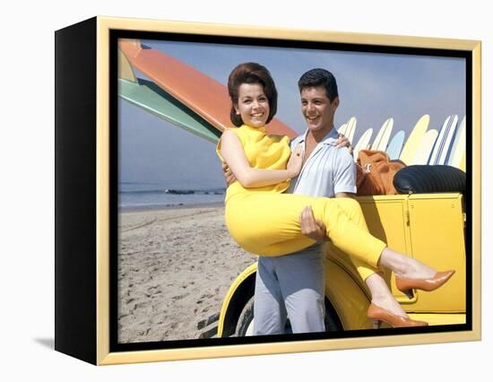 Beach Party-null-Framed Stretched Canvas