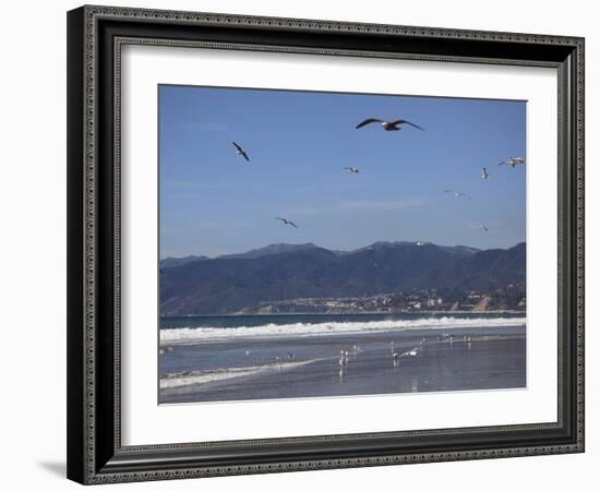 Beach, Santa Monica, Malibu Mountains, Los Angeles, California-Wendy Connett-Framed Photographic Print