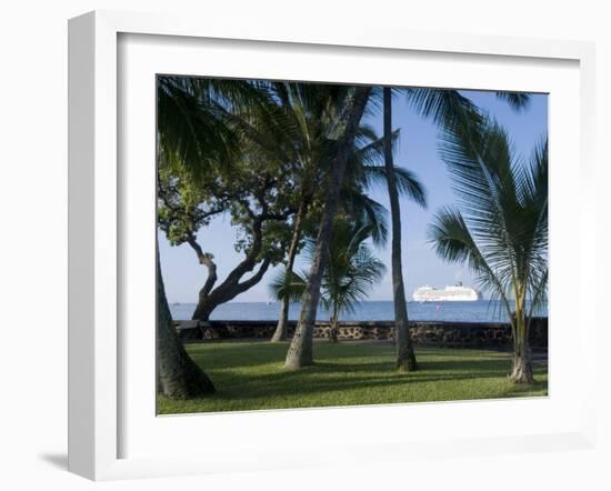 Beach with Cruise Ship off Shore, Kailua-Kona, Island of Hawaii (Big Island), USA-Ethel Davies-Framed Photographic Print