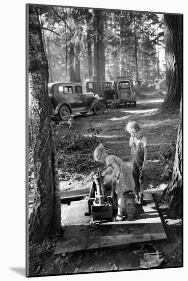 Bean Picker Children-Dorothea Lange-Mounted Art Print