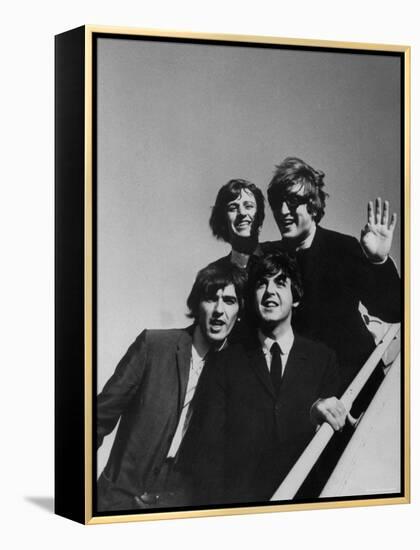 Beatles' Arriving at Los Angeles Airport on 2nd Us Tour-Bill Ray-Framed Premier Image Canvas