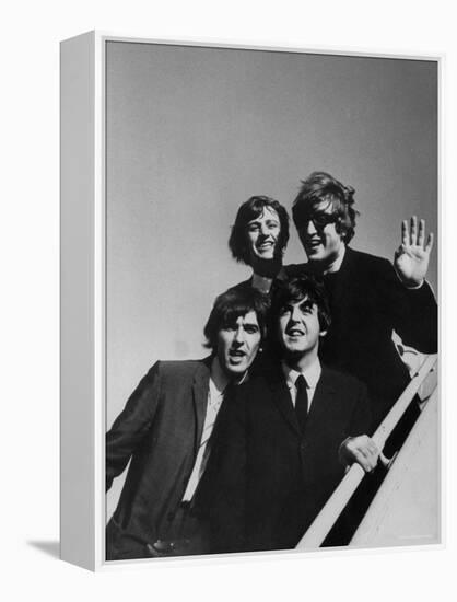 Beatles' Arriving at Los Angeles Airport on 2nd Us Tour-Bill Ray-Framed Premier Image Canvas