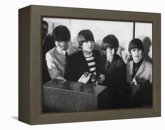 Beatles' at Press Conference in San Francisco Airport-Bill Ray-Framed Premier Image Canvas