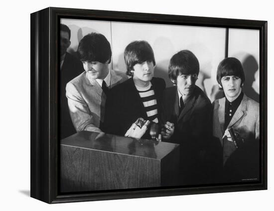 Beatles' at Press Conference in San Francisco Airport-Bill Ray-Framed Premier Image Canvas