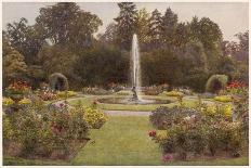 Garden, Newtown House-Beatrice Parsons-Photographic Print