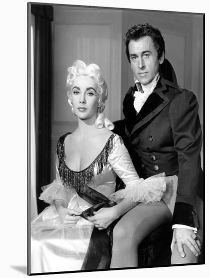 BEAU BRUMMELL, 1954 directed by CURTIS BERNHARDT Elizabeth Taylor and Stewart Granger (b/w photo)-null-Mounted Photo