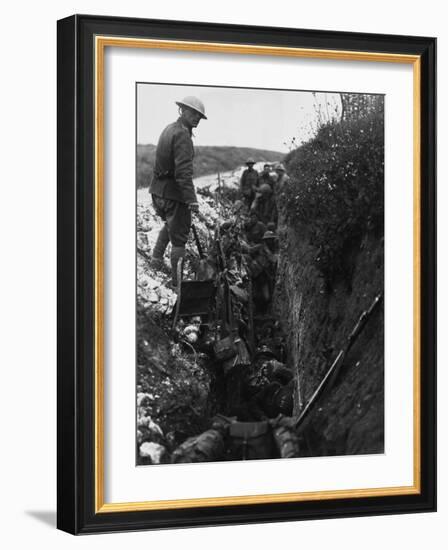 Beaumont Hamel 1916-Robert Hunt-Framed Photographic Print