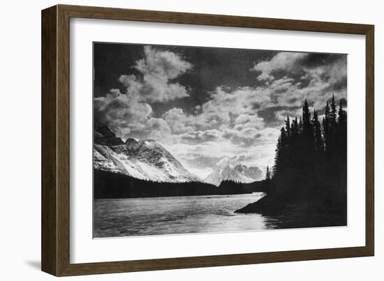 Beautiful Alaskan Mountains Photograph - Alaska-Lantern Press-Framed Art Print