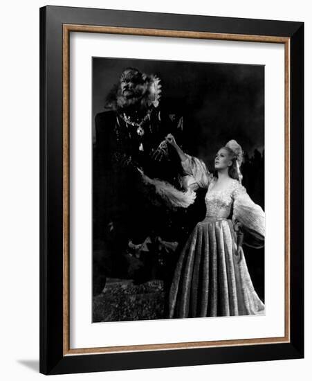 Beauty and the Beast, (aka 'Belle Et La Bête, La'), Jean Marais, Josette Day, 1946-null-Framed Photo