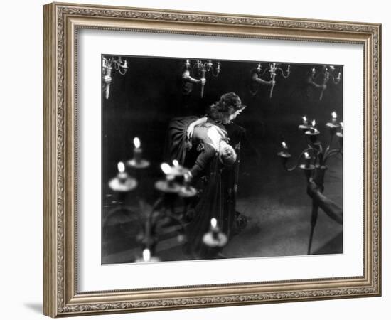 Beauty and the Beast, (aka 'Belle et la Bête, La'), Jean Marais, Josette Day, 1946-null-Framed Premium Photographic Print