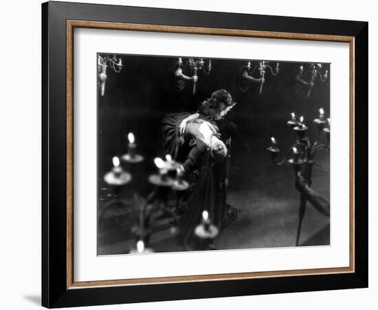 Beauty and the Beast, (aka 'Belle et la Bête, La'), Jean Marais, Josette Day, 1946-null-Framed Premium Photographic Print