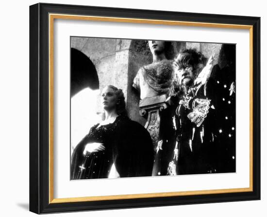 Beauty and the Beast, Josette Day, Jean Marais, 1946-null-Framed Premium Photographic Print