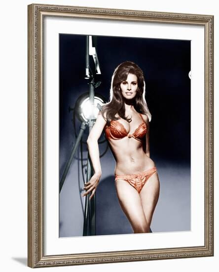 Bedazzled, Raquel Welch, 1967-null-Framed Photo