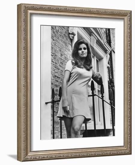 Bedazzled, Raquel Welch, 1967-null-Framed Photo