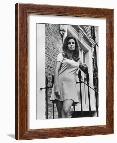 Bedazzled, Raquel Welch, 1967-null-Framed Photo