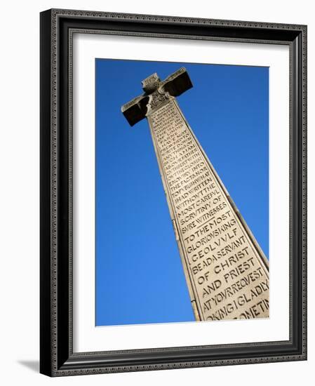 Bedes Memorial Cross, Roker, Sunderland, Tyne and Wear, England, United Kingdom, Europe-Mark Sunderland-Framed Photographic Print