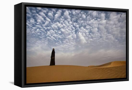 Bedouin woman in the desert. Abu Dhabi, UAE.-Tom Norring-Framed Premier Image Canvas