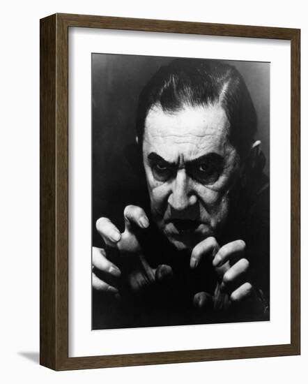 Bela Lugosi, c.1930s-null-Framed Photo