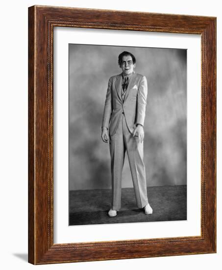 Bela Lugosi-null-Framed Photographic Print