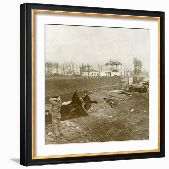 Belgian look-out, Yser, Flanders, Belgium, c1914-c1918-Unknown-Framed Photographic Print