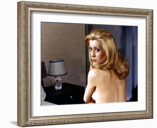 Belle by jour by LuisBunuel with Catherine Deneuve, 1967 (d'apres JosephKessel) (photo)-null-Framed Photo