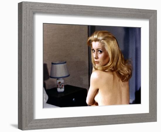 Belle by jour by LuisBunuel with Catherine Deneuve, 1967 (d'apres JosephKessel) (photo)-null-Framed Photo