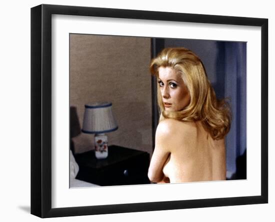 Belle by jour by LuisBunuel with Catherine Deneuve, 1967 (d'apres JosephKessel) (photo)-null-Framed Photo