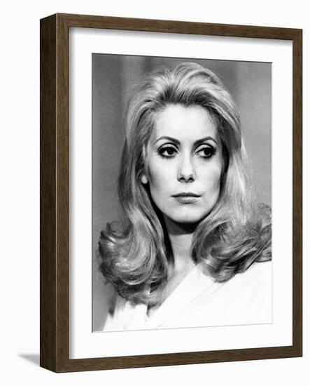 Belle De Jour, Catherine Deneuve, 1967-null-Framed Photo