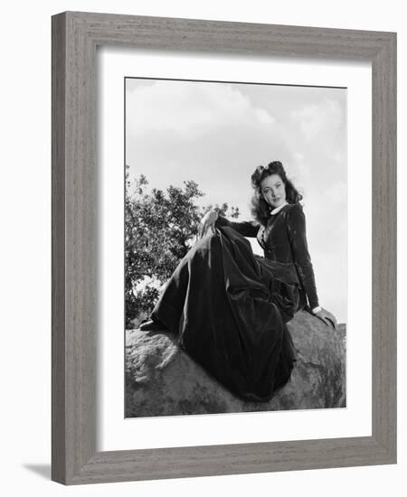 BELLE STARR, 1941 directed by IRVING CUMMINGS Gene Tierney (b/w photo)-null-Framed Photo