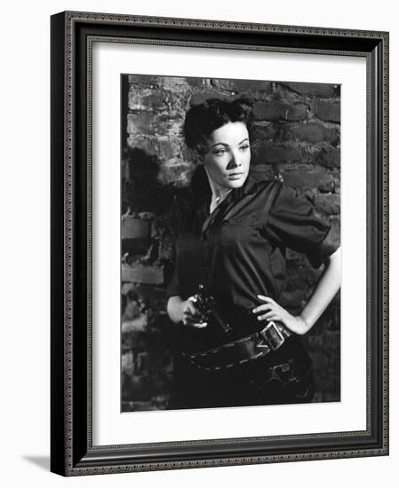 BELLE STARR, 1941 directed by IRVING CUMMINGS Gene Tierney (b/w photo)-null-Framed Photo