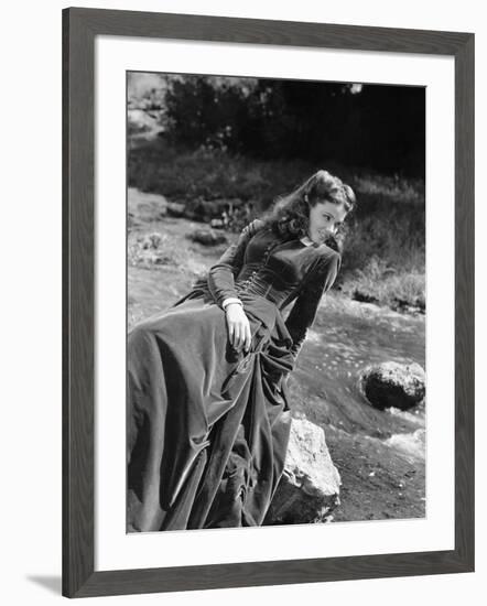 BELLE STARR, 1941 directed by IRVING CUMMINGS Gene Tierney (b/w photo)-null-Framed Photo